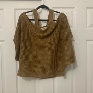 Cropped sweater (off the shoulder)